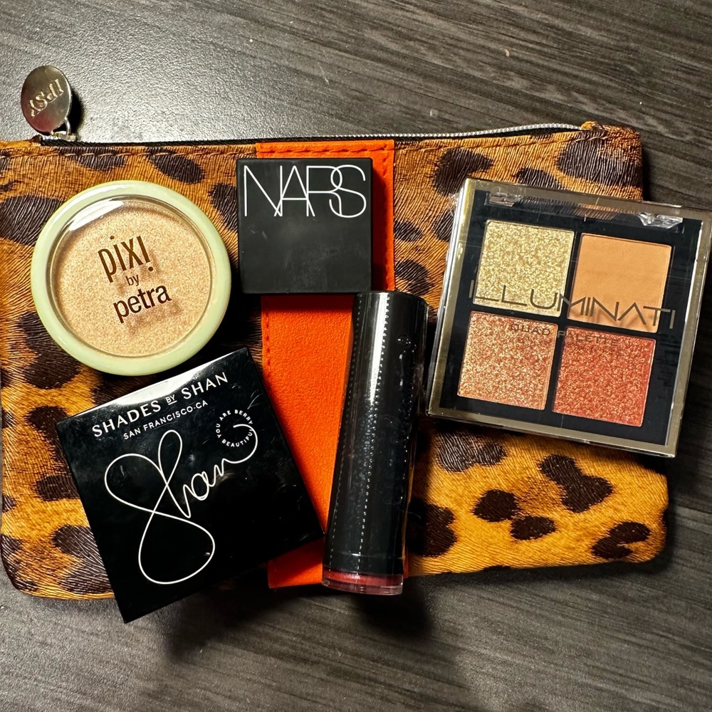 Makeup Kit with NARS and More